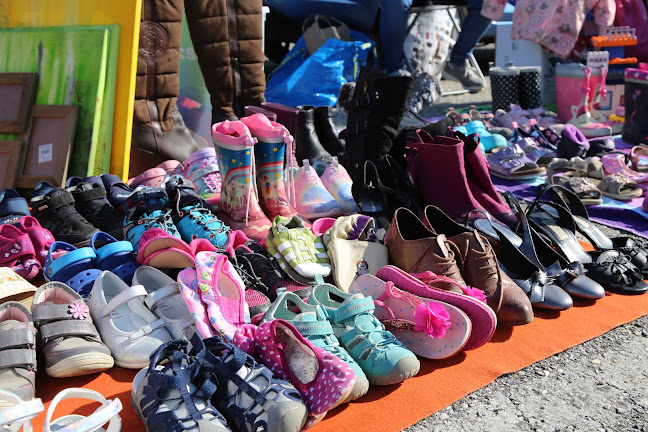 Comentarii opinii despre Flohmarkt im Autokino Wien