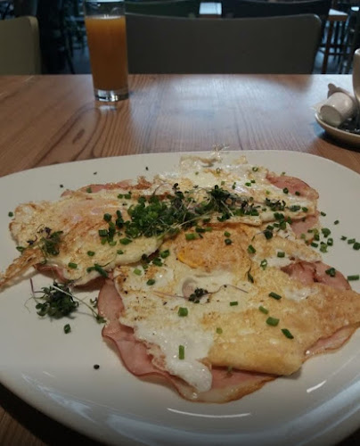 Comentarii opinii despre Merkur Restaurant