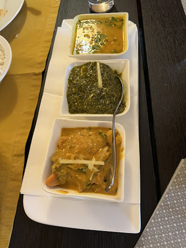 Comentarii opinii despre HIMAL Nepali Kitchen