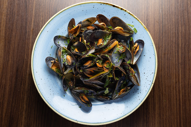 Ma Belle Bistro & Bar