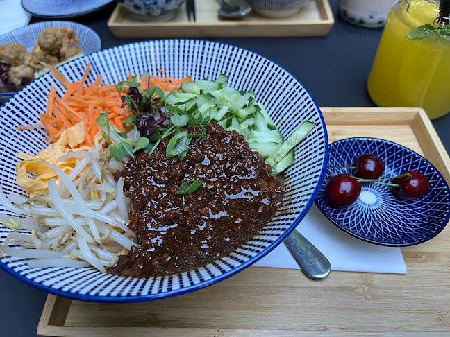 Shin Taiwanese Eatery - Gastronomie und Hotellerie