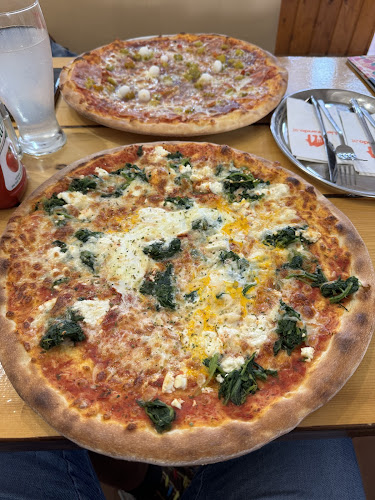 Opinii despre Pizzeria Ristorante Fabio în Linz - Gastronomie und Hotellerie