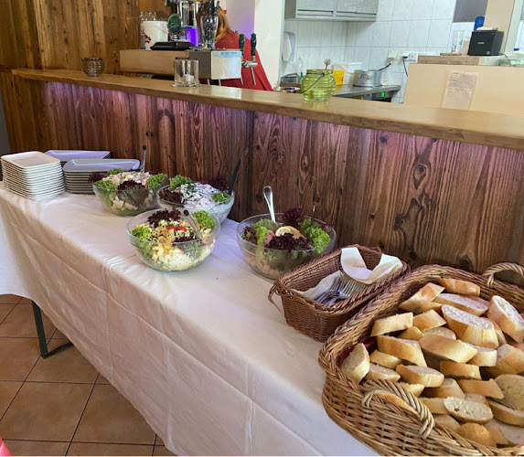 Fliegerstüberl St. Johann in Tirol - Gastronomie und Hotellerie