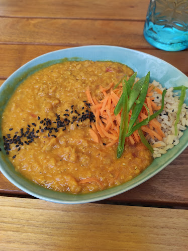 Opinii despre Secret Garden Café Restaurant în Wien - Gastronomie und Hotellerie