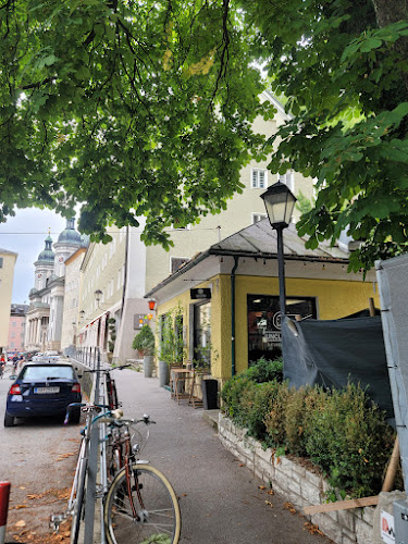 Comentarii opinii despre UNCLE VAN-Nonntal