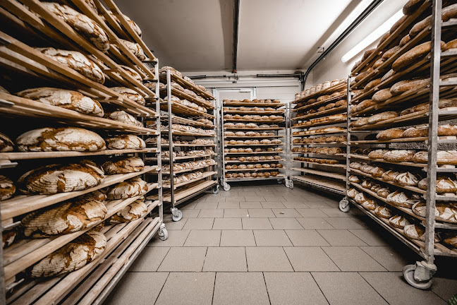 Bäckerei Neudorfer - Zell am Pettenfirst - Gastronomie und Hotellerie