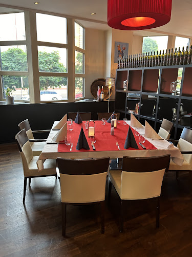 Opinii despre STEAK'S BAR Restaurant în Wels - Gastronomie und Hotellerie