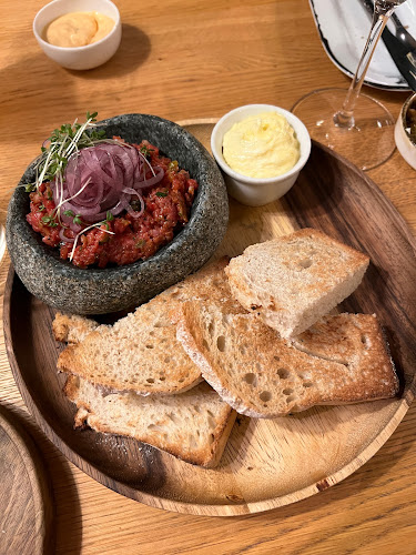 Opinii despre El Gaucho im Design Tower în Wien - Gastronomie und Hotellerie