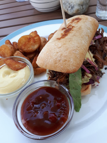 Comentarii opinii despre Die Alm by Rabina