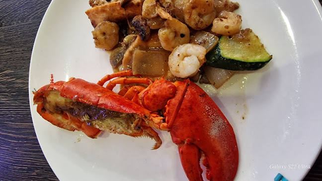 Amiya Wok & More Wels - Gastronomie und Hotellerie