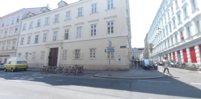 WIRR Bar & Restaurant - Gastronomie und Hotellerie