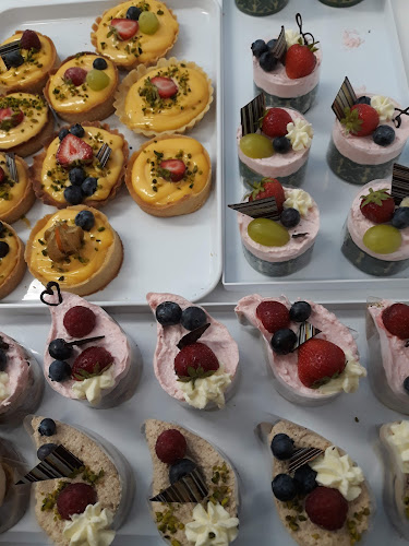 Comentarii opinii despre cake decor & more