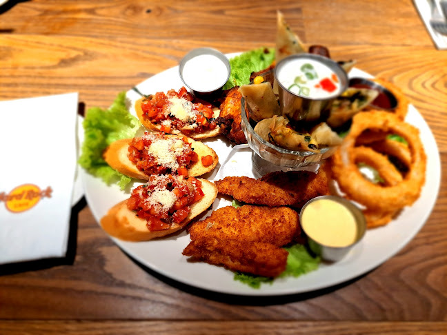 Opinii despre Hard Rock Cafe în Innsbruck - Gastronomie und Hotellerie