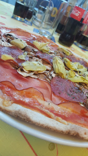 Comentarii opinii despre Solar-Cafe Pizzeria Figaro