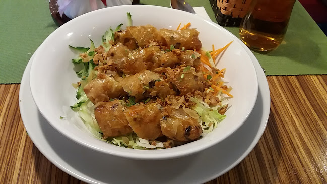 Opinii despre Viet-Wok Restaurant în Hallein - Gastronomie und Hotellerie