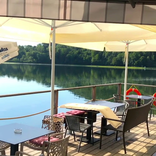 Grandma's Hipster Kiosk 99