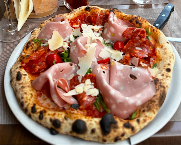 Opinii despre Ristorante La Sosta în Wien - Gastronomie und Hotellerie