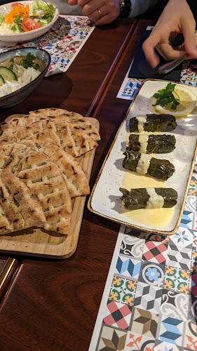 AKROPOLIS - Gastronomie und Hotellerie