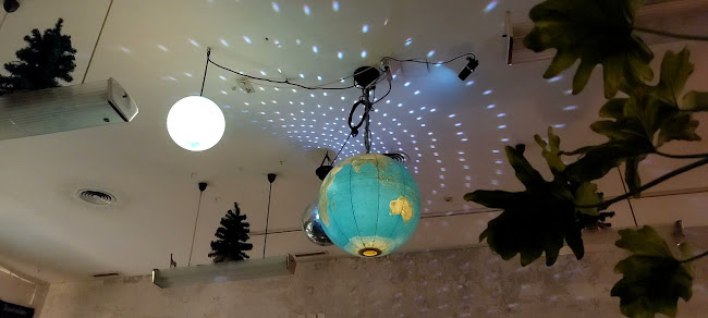 Opinii despre WIRR Bar & Restaurant în Wien - Gastronomie und Hotellerie