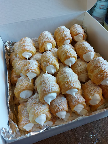 Opinii despre Café Restaurant Maria Sedova în Raabs an der Thaya - Gastronomie und Hotellerie