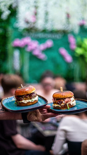 Opinii despre Subarashii Pfauengarten în Graz - Gastronomie und Hotellerie