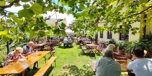 Opinii despre Kakadu Beisl în Wien - Gastronomie und Hotellerie