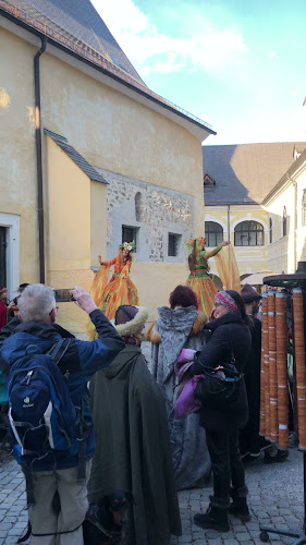 Opinii despre Schlossrestaurant Gloggnitz în Gloggnitz - Gastronomie und Hotellerie