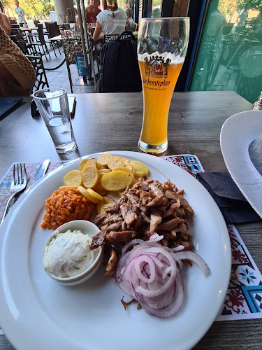 Opinii despre AKROPOLIS în Innsbruck - Gastronomie und Hotellerie