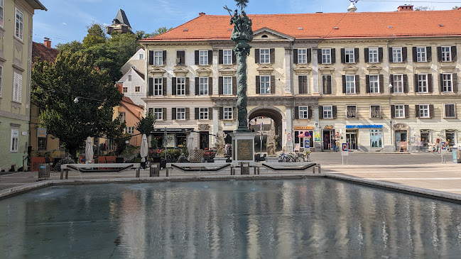 Pizza & Kebap Ecke - Gastronomie und Hotellerie