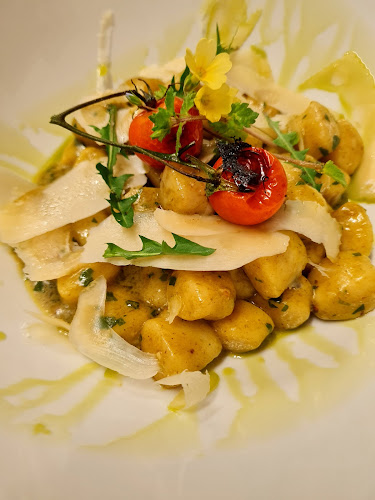 Comentarii opinii despre Taverne am Schiedlberg