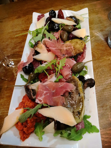 Opinii despre Die alte Metzgerei (Gmunden) în Gmunden - Gastronomie und Hotellerie