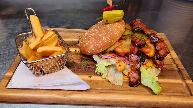 Opinii despre Cafe Restaurant Inside în Villach - Gastronomie und Hotellerie