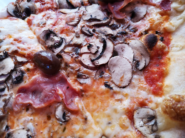 Opinii despre L'Osteria Wien Grinzing în Wien - Gastronomie und Hotellerie