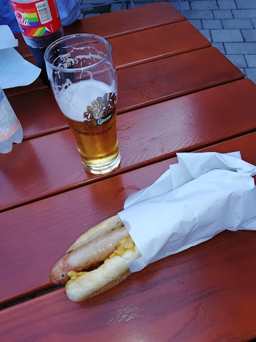 Opinii despre Bosnabär-Imbiss în Altaussee - Gastronomie und Hotellerie