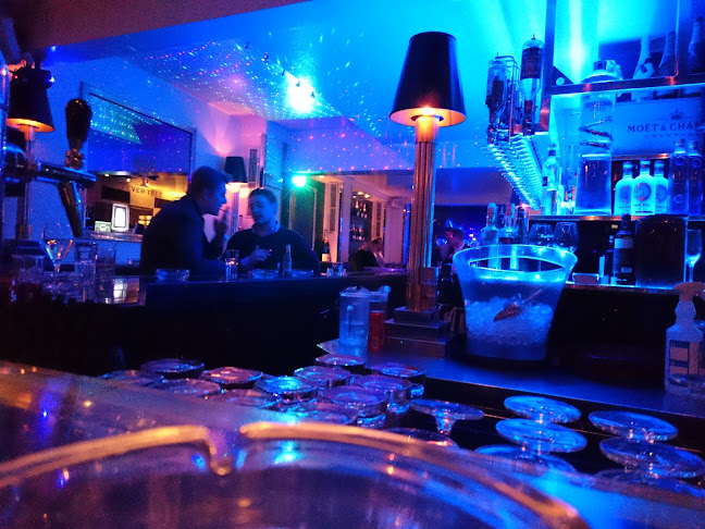 Jimmy's Dinner & Club - Gastronomie und Hotellerie