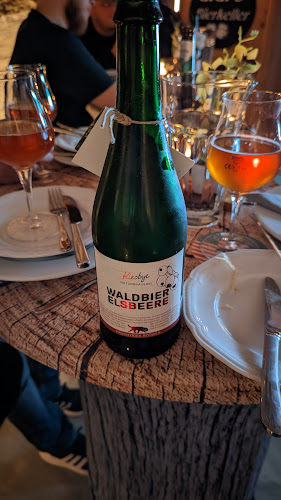 Café-Pub CENTRUM - Gastronomie und Hotellerie