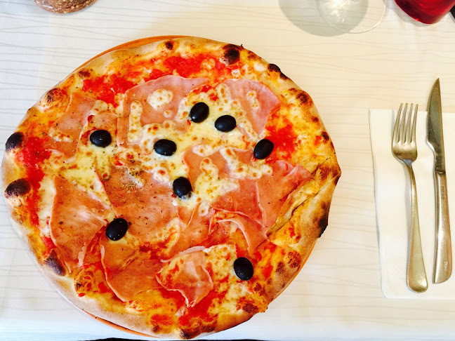 Comentarii opinii despre Pizzeria Caputo