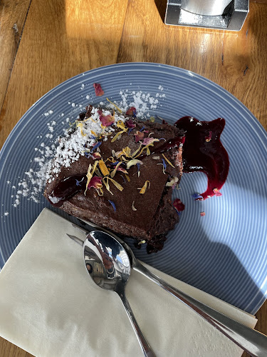 Café Zehnsiebzig - Gastronomie und Hotellerie