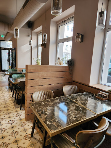 Comentarii opinii despre Lokma Kebap Restaurant