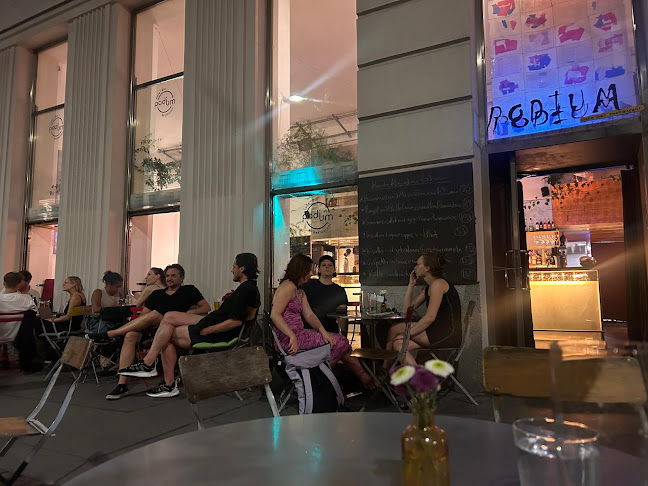 Comentarii opinii despre PODIUM