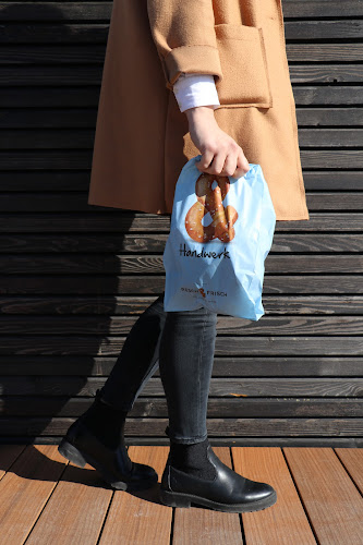 Comentarii opinii despre Bäckerei-Café Resch&Frisch Mühlkreisbahnhof