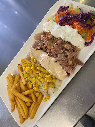 Euphrat Kebap& Pizza - Gastronomie und Hotellerie