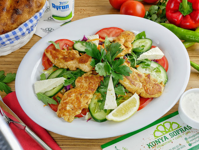 Opinii despre Diyar Restaurant-Cafe-Etli Ekmek în Wien - Gastronomie und Hotellerie