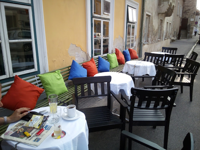 Opinii despre TARO American Bar în Trautmannsdorf an der Leitha - Gastronomie und Hotellerie