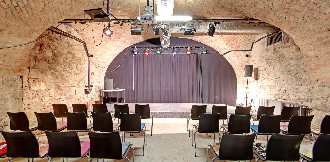 Opinii despre Osteria Pizzeria Vino e Altro im Kulturcafé în St. Andrä-Wördern - Gastronomie und Hotellerie