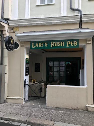 Labi’s Irish Pub