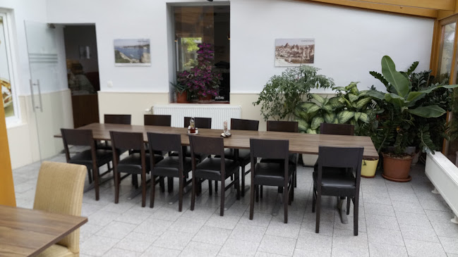 Yıldız Villa - Gastronomie und Hotellerie