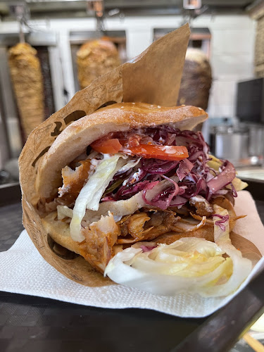 Nefis Kebab Großfeldsiedlung - Gastronomie und Hotellerie