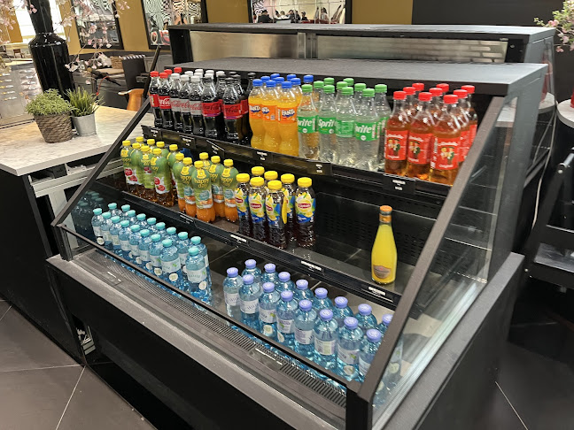 Henry - Gastronomie und Hotellerie