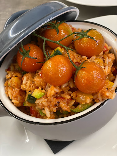 Opinii despre Gasthaus Maierhofer în St. Johann in der Haide - Gastronomie und Hotellerie